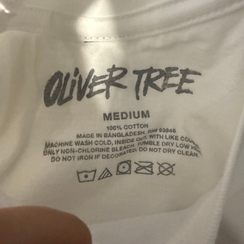Oliver Tree Graphic T-Shirt White Size M Split Face Cowboy Tears Merch - Picture 3 of 3